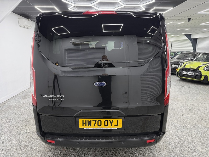 Ford Tourneo Custom 320 EcoBlue Titanium - U6495