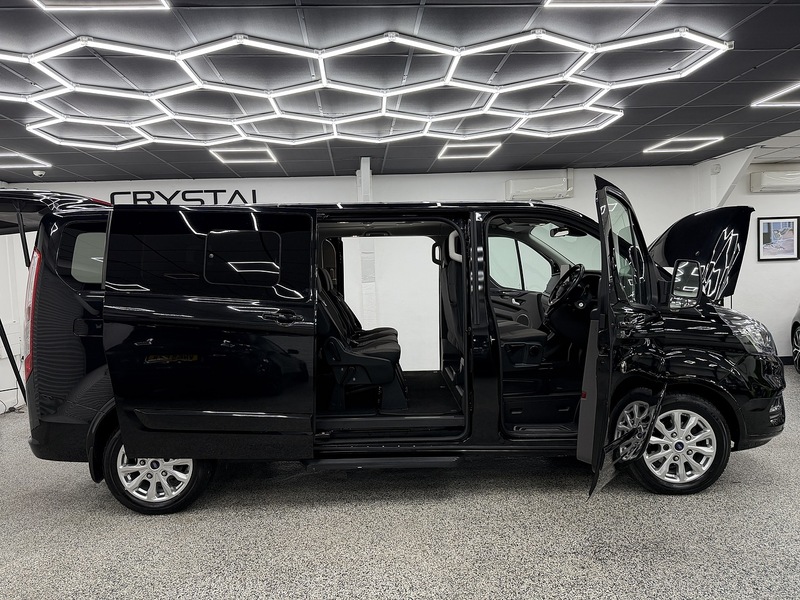 Ford Tourneo Custom 320 EcoBlue Titanium - U6495