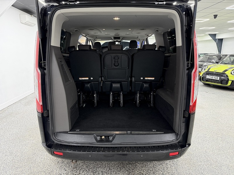 Ford Tourneo Custom 320 EcoBlue Titanium - U6495