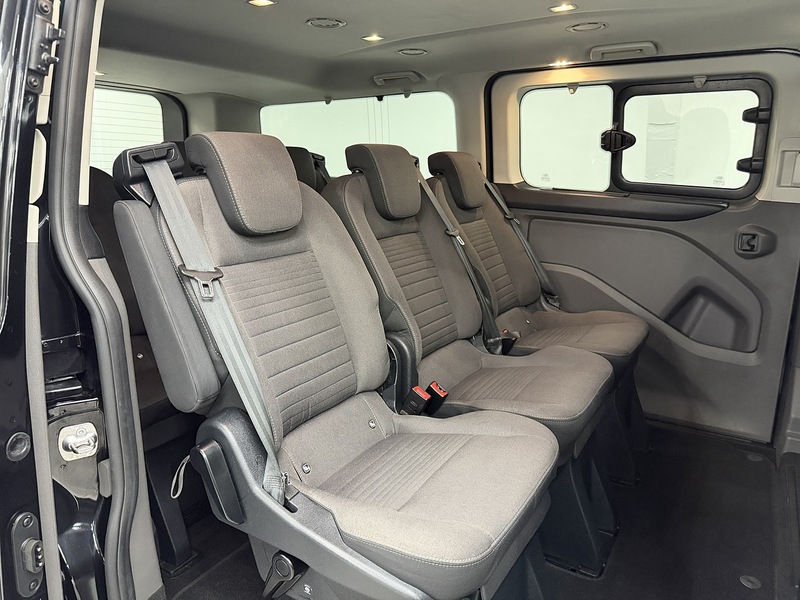 Ford Tourneo Custom 320 EcoBlue Titanium - U6495