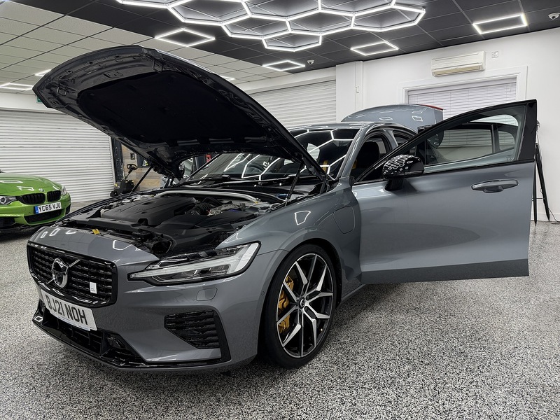 Volvo S60 2.0h T8 Recharge 11.6kWh Polestar Engineered Saloon 4dr Petrol Plug-in Hybrid Auto AWD Euro 6 (s/s) - U6497