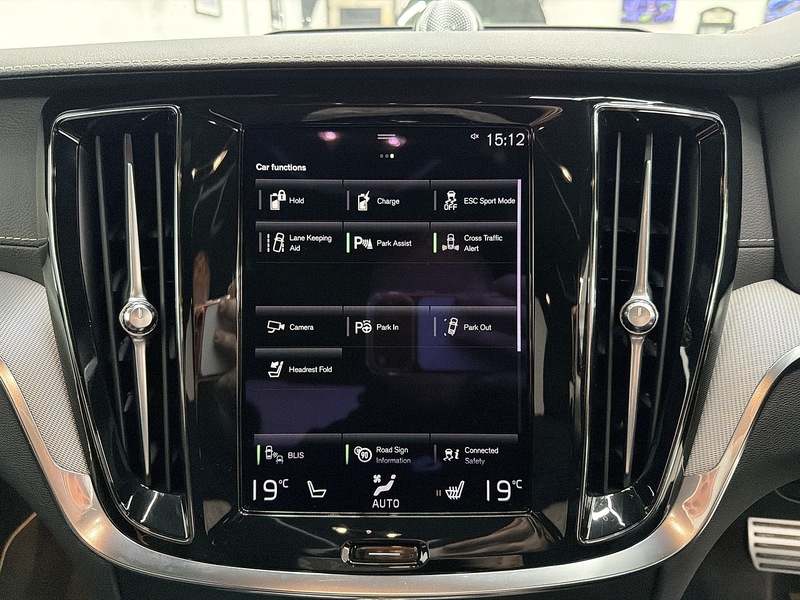 Volvo S60 2.0h T8 Recharge 11.6kWh Polestar Engineered Saloon 4dr Petrol Plug-in Hybrid Auto AWD Euro 6 (s/s) - U6497