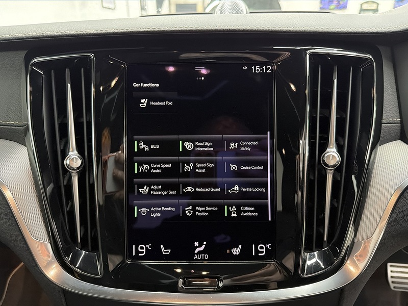 Volvo S60 2.0h T8 Recharge 11.6kWh Polestar Engineered Saloon 4dr Petrol Plug-in Hybrid Auto AWD Euro 6 (s/s) - U6497