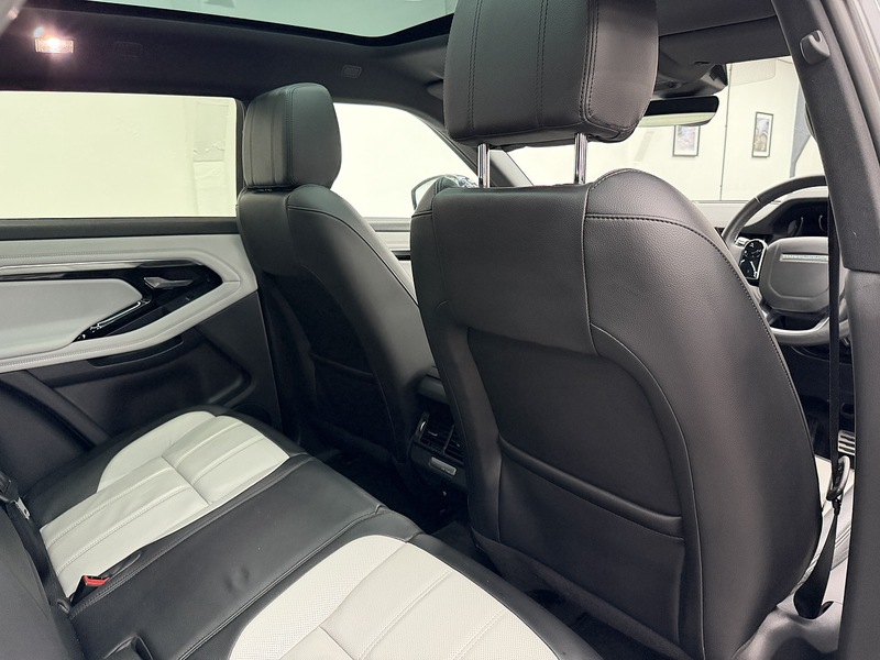 Land Rover Range Rover Evoque 2.0 D240 MHEV R-Dynamic SE SUV 5dr Diesel Auto 4WD Euro 6 (s/s) (240 ps) - U6499