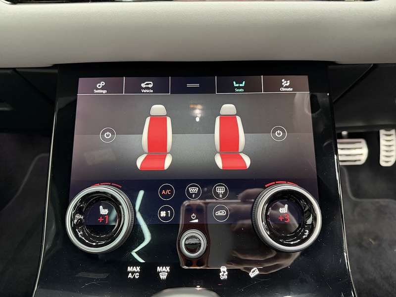 Land Rover Range Rover Evoque 2.0 D240 MHEV R-Dynamic SE SUV 5dr Diesel Auto 4WD Euro 6 (s/s) (240 ps) - U6499