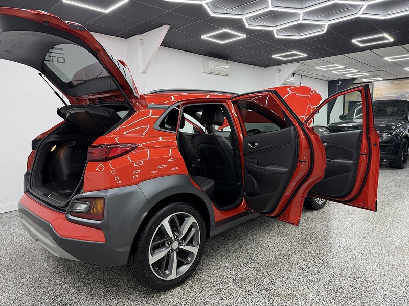 Hyundai KONA 1.0 T-GDi Premium SE SUV 5dr Petrol Manual Euro 6 (s/s) (120 ps) - U6504