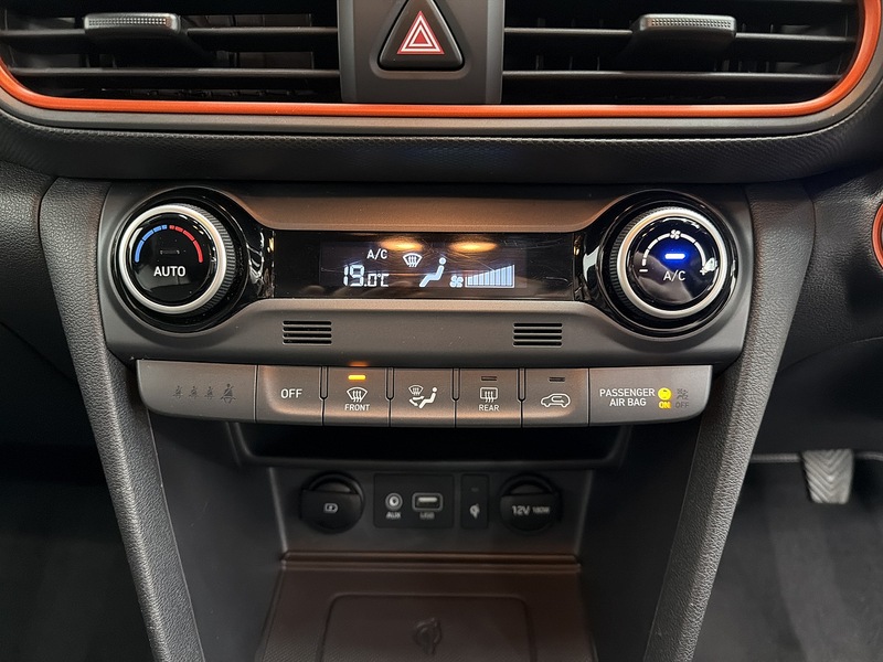 Hyundai KONA 1.0 T-GDi Premium SE SUV 5dr Petrol Manual Euro 6 (s/s) (120 ps) - U6504