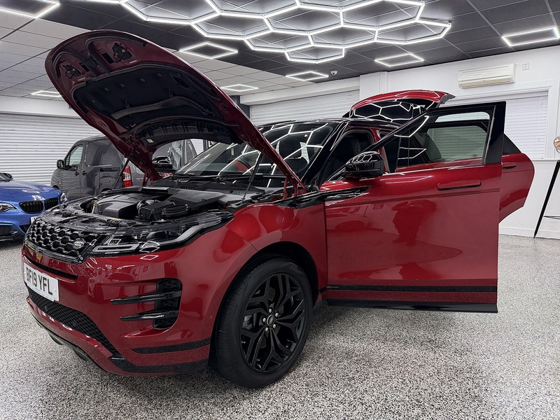 Land Rover Range Rover Evoque 2.0 P200 MHEV R-Dynamic SE SUV 5dr Petrol Auto 4WD Euro 6 (s/s) (200 ps) - U6511