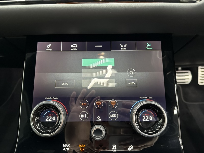 Land Rover Range Rover Evoque 2.0 P200 MHEV R-Dynamic SE SUV 5dr Petrol Auto 4WD Euro 6 (s/s) (200 ps) - U6511