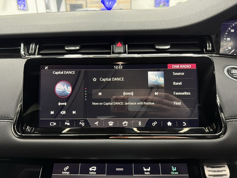 Land Rover Range Rover Evoque 2.0 P200 MHEV R-Dynamic SE SUV 5dr Petrol Auto 4WD Euro 6 (s/s) (200 ps) - U6511