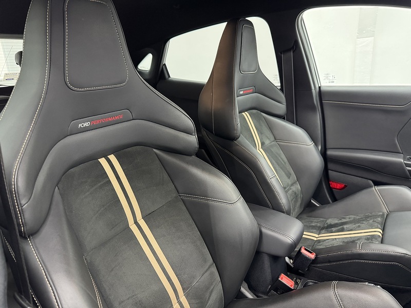 Ford Puma 1.5T EcoBoost ST SUV 5dr Petrol Manual Euro 6 (s/s) (200 ps) - U6512