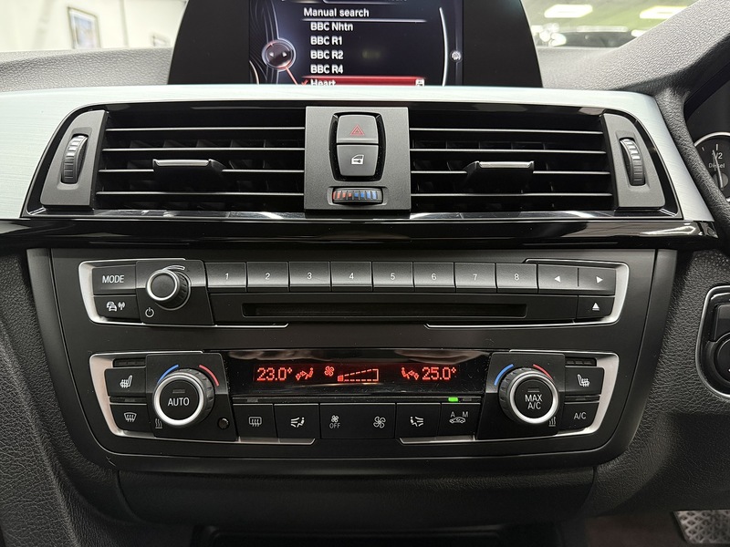 BMW 3 Series 2.0 320d M Sport Saloon 4dr Diesel Auto xDrive Euro 5 (s/s) (184 ps) - U6514