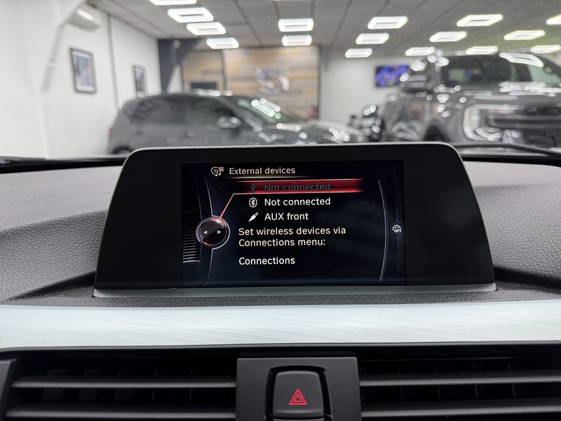 BMW 3 Series 2.0 320d M Sport Saloon 4dr Diesel Auto xDrive Euro 5 (s/s) (184 ps) - U6514