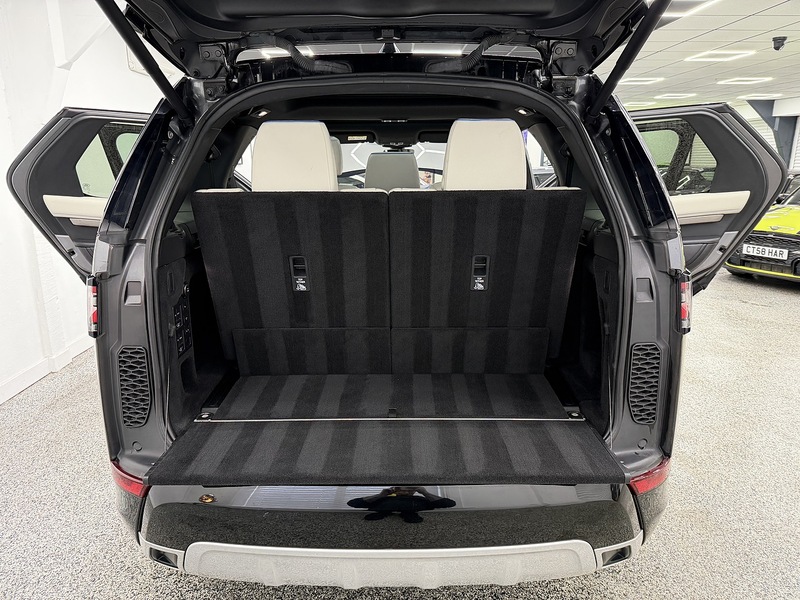 Land Rover Discovery 3.0 TD V6 HSE SUV 5dr Diesel Auto 4WD Euro 6 (s/s) (258 ps) - U6516