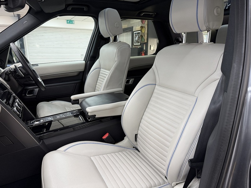 Land Rover Discovery 3.0 TD V6 HSE SUV 5dr Diesel Auto 4WD Euro 6 (s/s) (258 ps) - U6516