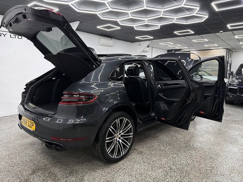 Porsche Macan 3.0 TD V6 S SUV 5dr Diesel PDK 4WD Euro 6 (s/s) (258 ps) - U6523