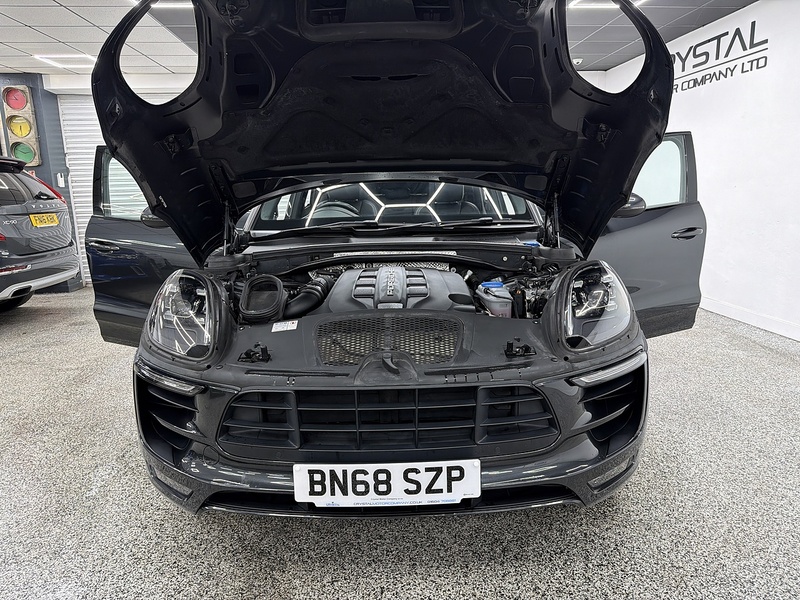 Porsche Macan 3.0 TD V6 S SUV 5dr Diesel PDK 4WD Euro 6 (s/s) (258 ps) - U6523