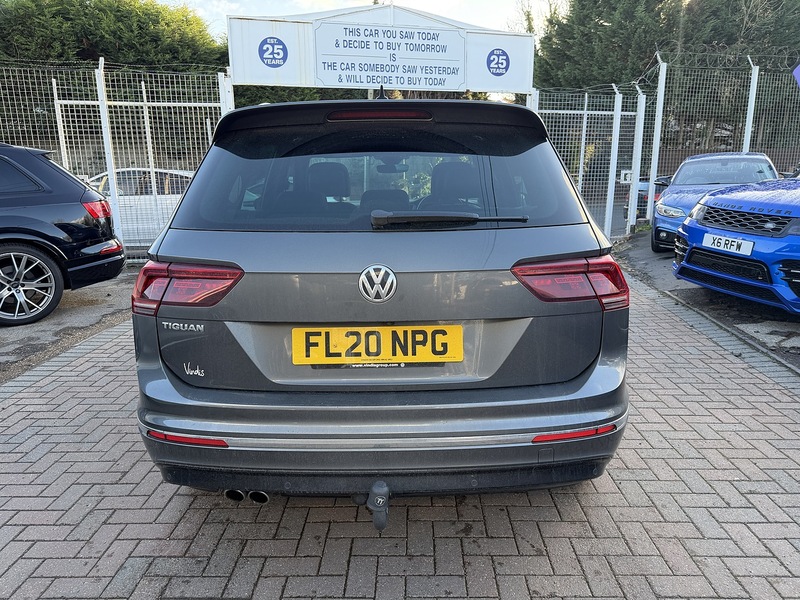 Volkswagen Tiguan 2.0 TDI R-Line Tech SUV 5dr Diesel DSG Euro 6 (s/s) (150 ps) - U6524