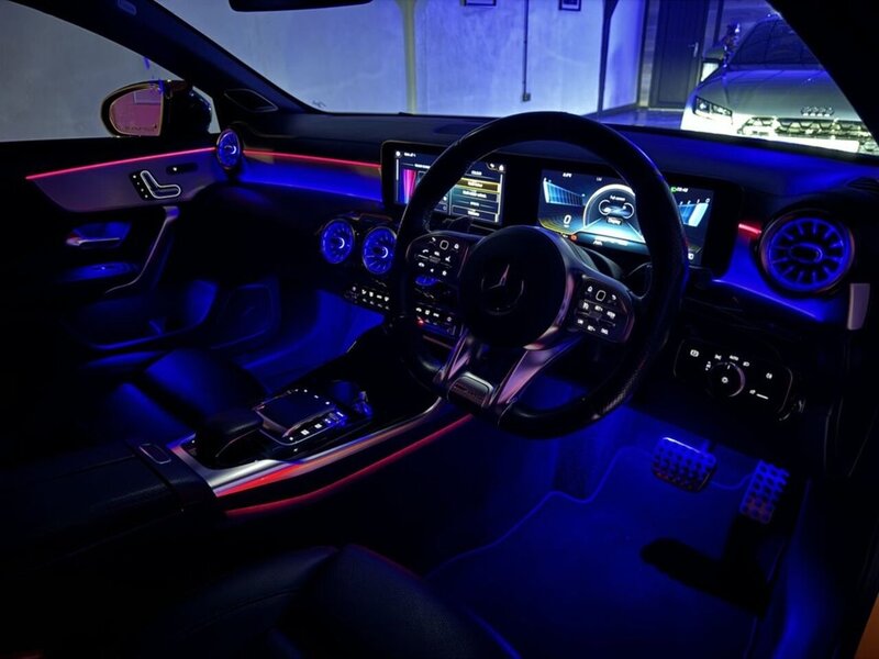 Mercedes-Benz A Class 2.0 A35 AMG (Premium Plus) Hatchback 5dr Petrol SpdS DCT 4MATIC Euro 6 (s/s) (306 ps) - U6528