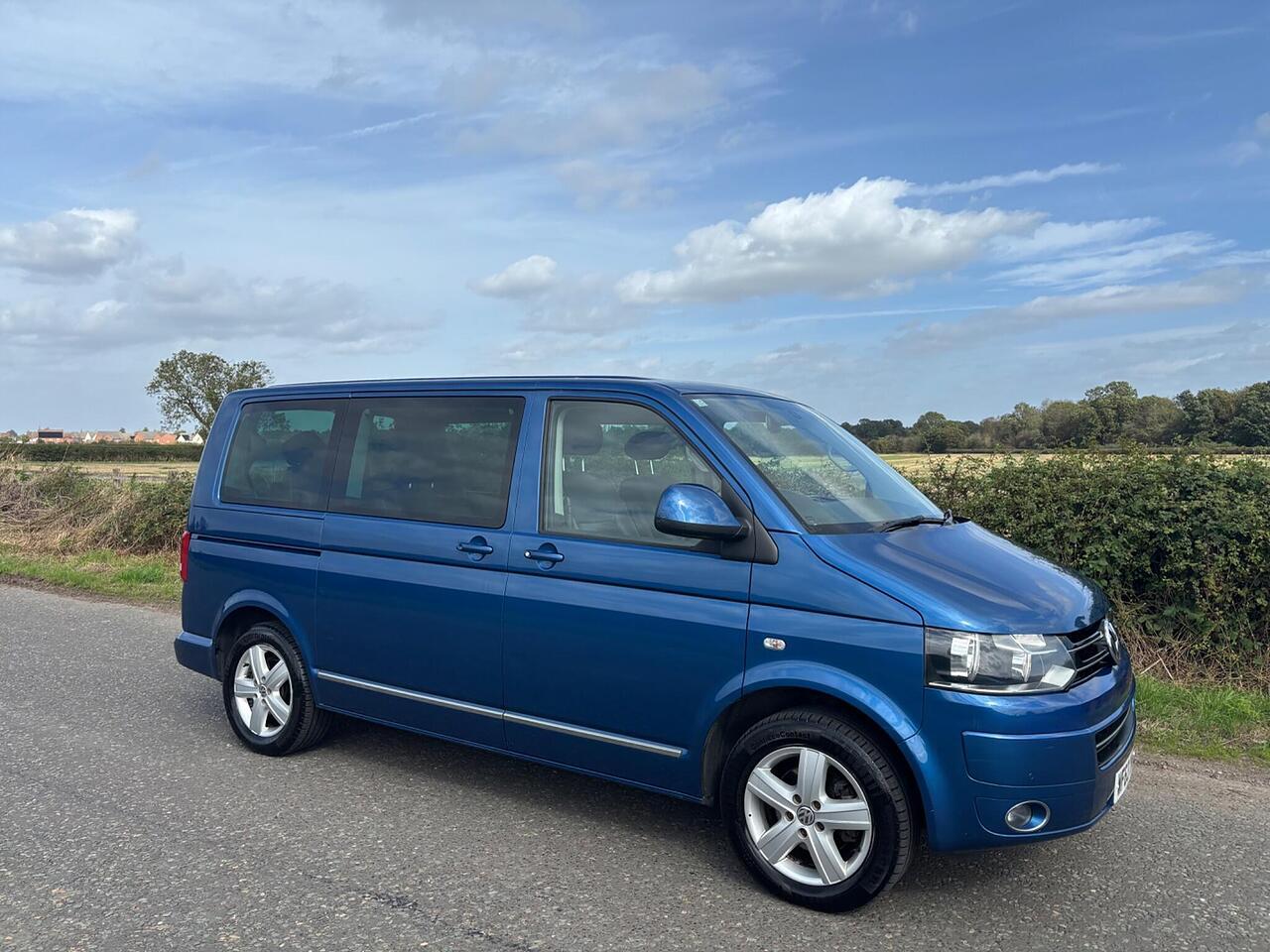 2013 Volkswagen Caravelle