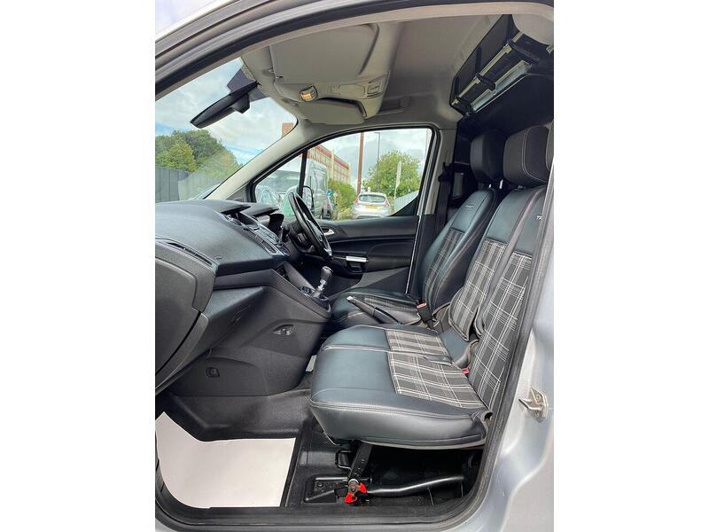 Ford Transit Connect Transit Connect 1.5 TDCi 240 Limited L2 H1 5dr - U10