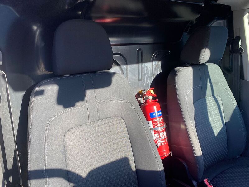 Ford Transit Connect 1.5 220 EcoBlue Trend Panel Van 5dr Diesel Auto L1 Euro 6 (s/s) (120 ps) - U102