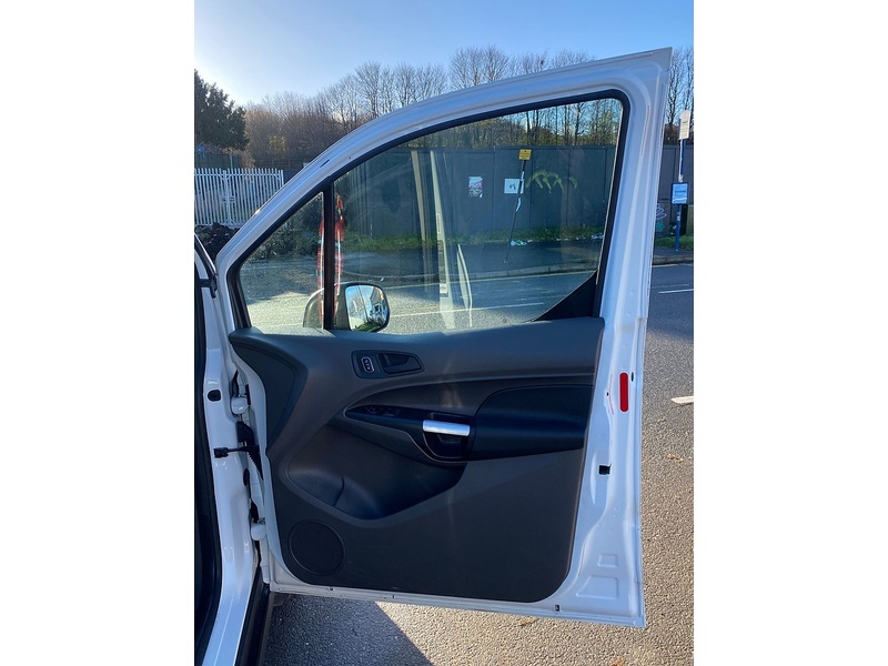 Ford Transit Connect 1.5 220 EcoBlue Trend Panel Van 5dr Diesel Auto L1 Euro 6 (s/s) (120 ps) - U102