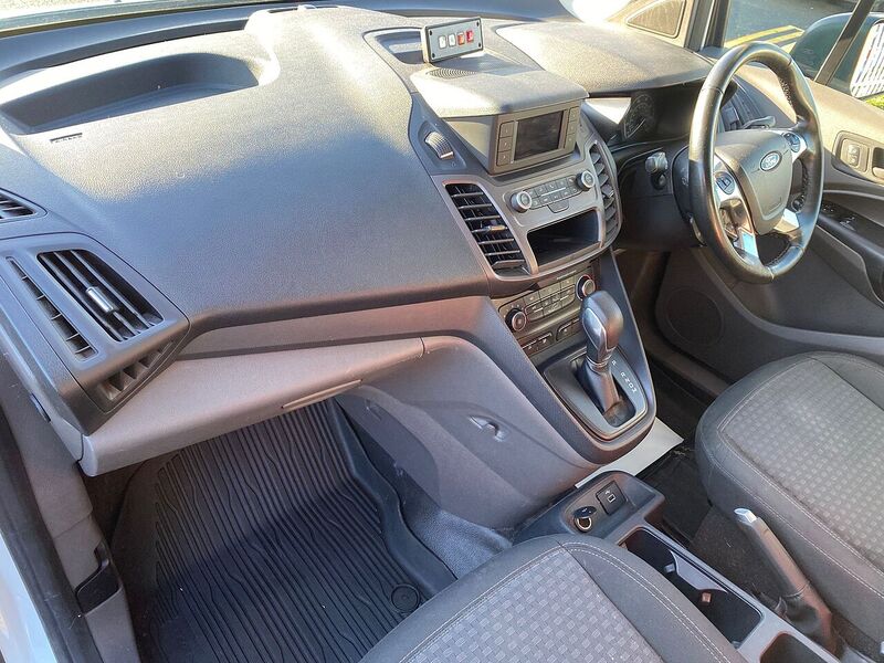 Ford Transit Connect 1.5 220 EcoBlue Trend Panel Van 5dr Diesel Auto L1 Euro 6 (s/s) (120 ps) - U102