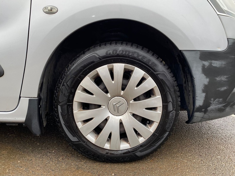 Citroen Berlingo 1.6 HDi 625 Enterprise Panel Van 5dr Diesel Manual L1 (Euro 5) (133 g/km, 75 bhp) - U107