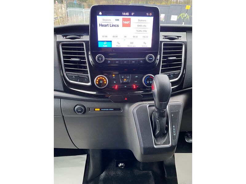 Ford Transit Custom 2.0 300 EcoBlue Limited Panel Van 5dr Diesel Auto L2 H1 Euro 6 (s/s) (130 ps) - U110