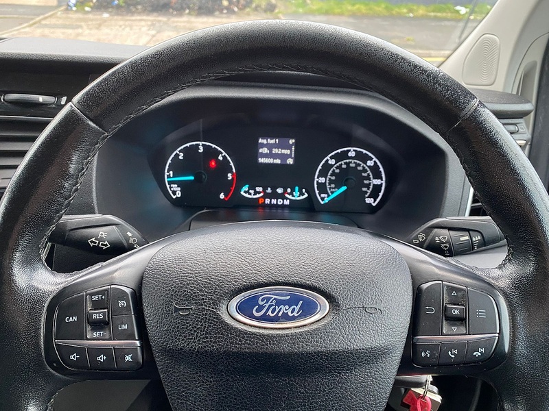 Ford Transit Custom 2.0 300 EcoBlue Limited Panel Van 5dr Diesel Auto L2 H1 Euro 6 (s/s) (130 ps) - U110