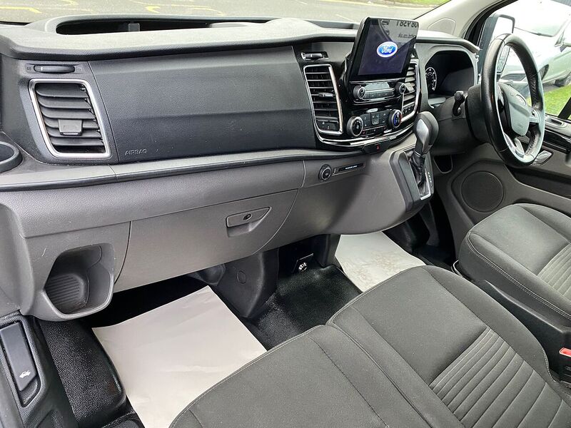 Ford Transit Custom 2.0 300 EcoBlue Limited Panel Van 5dr Diesel Auto L2 H1 Euro 6 (s/s) (130 ps) - U110
