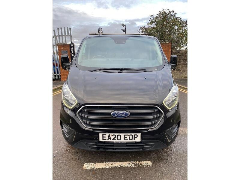 Ford Transit Custom 2.0 300 EcoBlue Limited Panel Van 5dr Diesel Auto L2 H1 Euro 6 (s/s) (130 ps) - U110