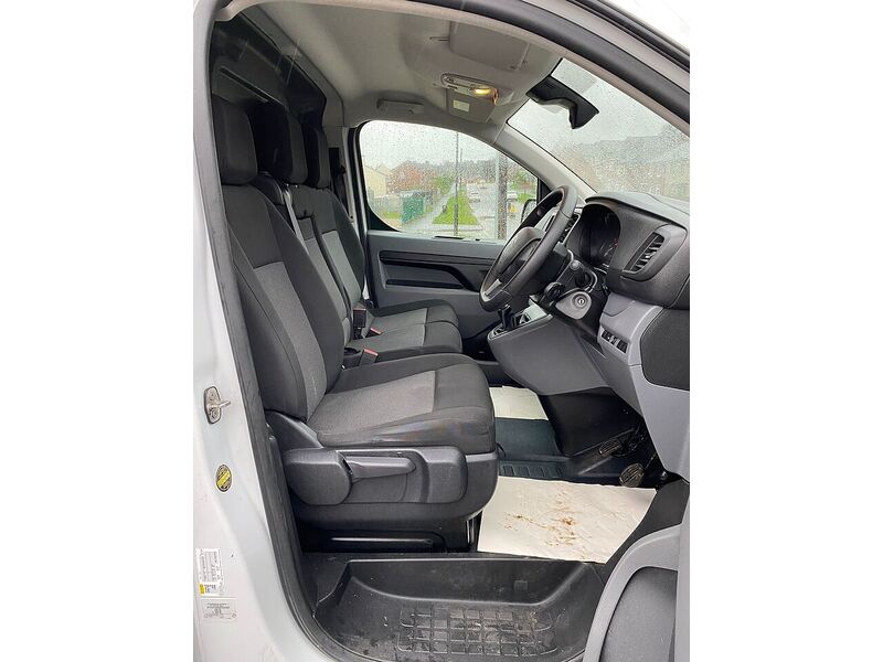 Citroen Dispatch 1.5 BlueHDi 1000 Enterprise Pro XL Panel Van 6dr Diesel Manual FWD 3 Euro 6 (s/s) (100 ps) - U112