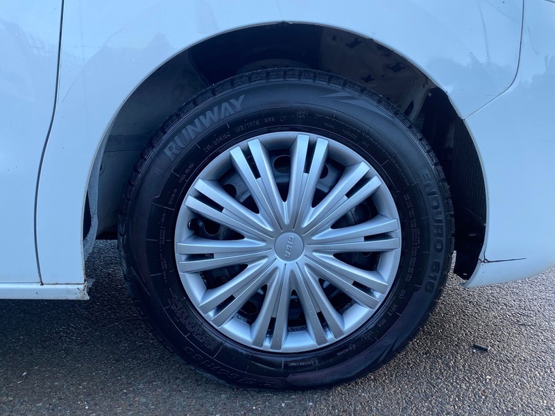 Vauxhall Vivaro 2.0 Turbo D 3100 Sportive Panel Van 5dr Diesel Manual L2 H1 Euro 6 (s/s) (150 ps) - U117