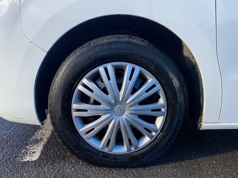 Vauxhall Vivaro 2.0 Turbo D 3100 Sportive Panel Van 5dr Diesel Manual L2 H1 Euro 6 (s/s) (150 ps) - U117