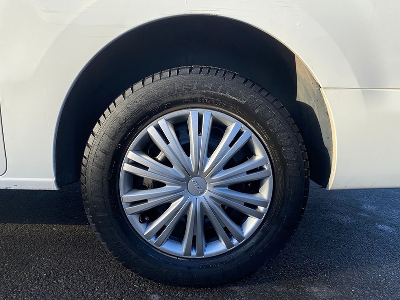 Vauxhall Vivaro 2.0 Turbo D 3100 Sportive Panel Van 5dr Diesel Manual L2 H1 Euro 6 (s/s) (150 ps) - U117