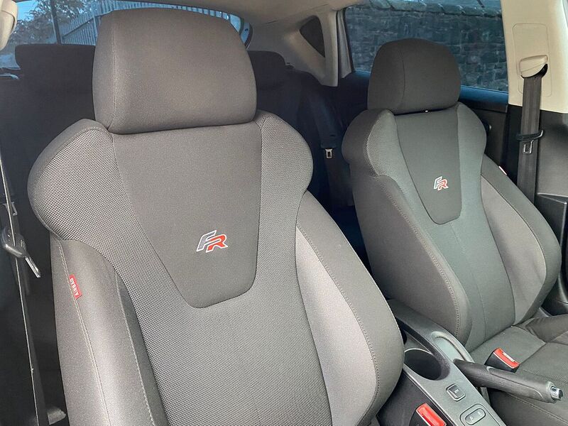 SEAT Leon 2.0 TFSI FR Hatchback 5dr Petrol DSG Euro 4 (200 ps) - U123