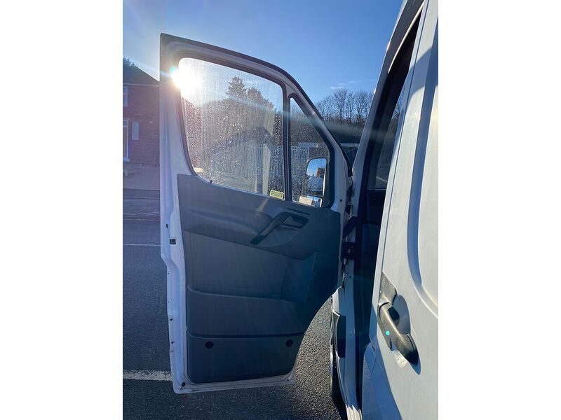 Mercedes-Benz Sprinter 2.1 313 CDi Panel Van 4dr Diesel Manual RWD L2 (129 bhp) - U127