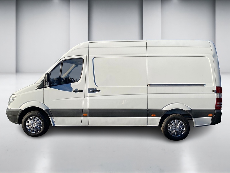 Mercedes-Benz Sprinter 2.1 313 CDi Panel Van 4dr Diesel Manual RWD L2 (129 bhp) - U127
