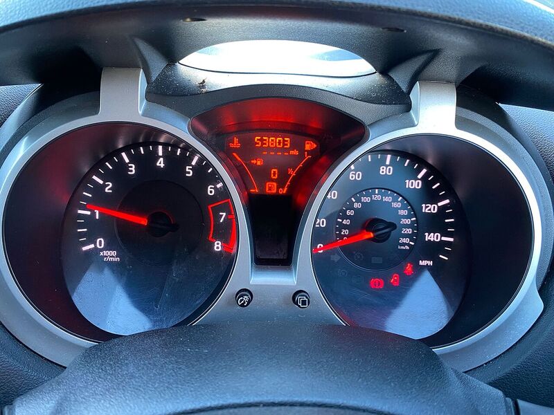 Nissan Juke 1.6 Acenta Premium SUV 5dr Petrol Manual Euro 5 (s/s) (117 ps) - U128