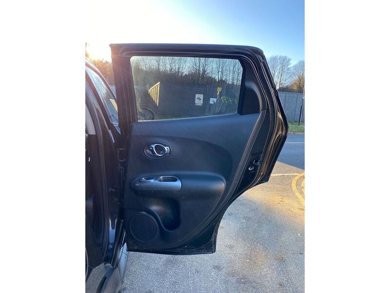 Nissan Juke 1.6 Acenta Premium SUV 5dr Petrol Manual Euro 5 (s/s) (117 ps) - U128