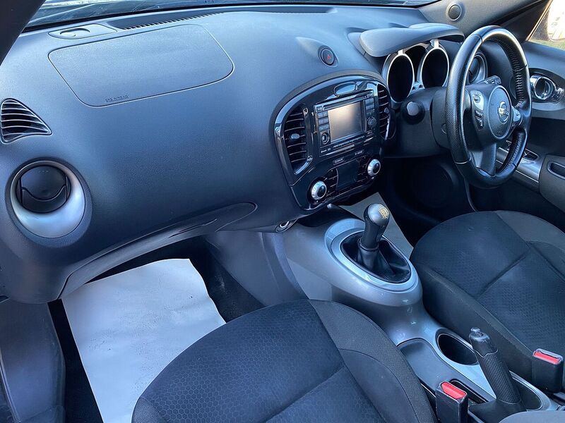 Nissan Juke 1.6 Acenta Premium SUV 5dr Petrol Manual Euro 5 (s/s) (117 ps) - U128