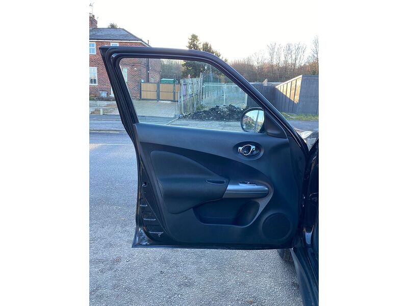 Nissan Juke 1.6 Acenta Premium SUV 5dr Petrol Manual Euro 5 (s/s) (117 ps) - U128