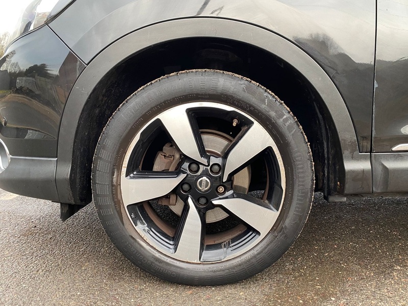 Nissan Qashqai 1.2 DIG-T n-tec+ SUV 5dr Petrol Manual 2WD Euro 5 (s/s) (115 ps) - U131