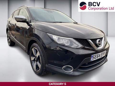 Nissan Qashqai 2.0 TFSI Dynamik Saloon 4dr Petrol Manual quattro Euro 5 (s/s) (211 ps)