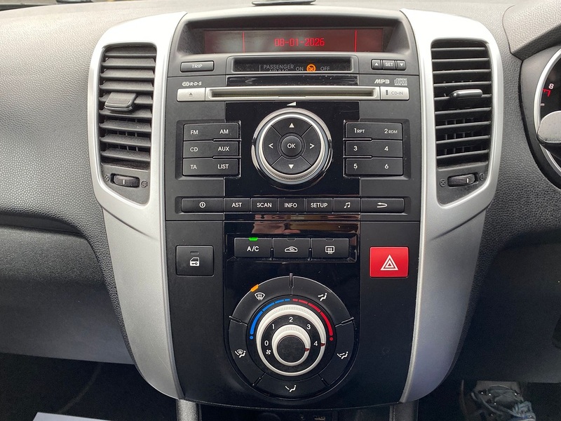 Kia Venga 1.6 2 MPV 5dr Petrol Auto Euro 5 (123 bhp) - U132