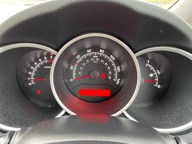 Kia Venga 1.6 2 MPV 5dr Petrol Auto Euro 5 (123 bhp) - U132