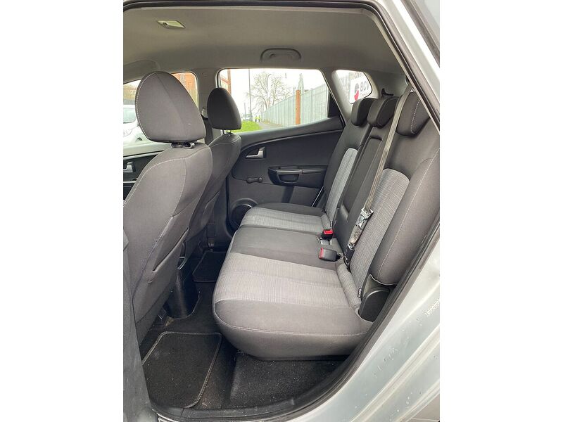 Kia Venga 1.6 2 MPV 5dr Petrol Auto Euro 5 (123 bhp) - U132