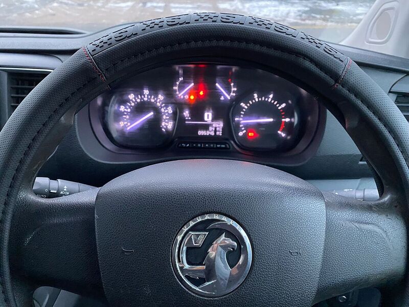 Vauxhall Vivaro 1.5 Turbo D 2900 Dynamic Panel Van 6dr Diesel Manual L2 H1 Euro 6 (s/s) (100 ps) - U134